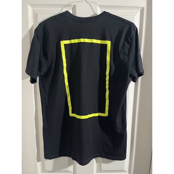 The 1975 Sz L Tee Shirt Wake Up Graphic Band Black - Picture 3 of 5